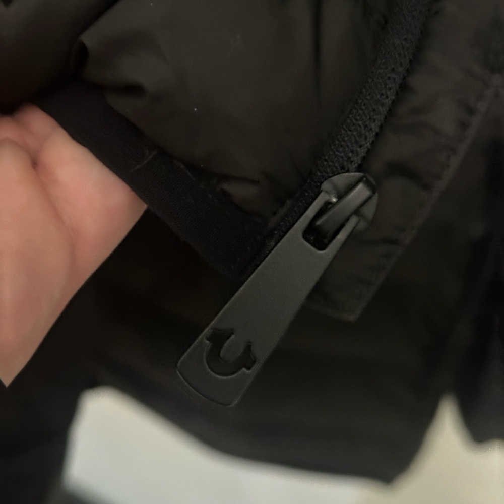 Men's Black Puffer Jacket - Picture 3 of 5